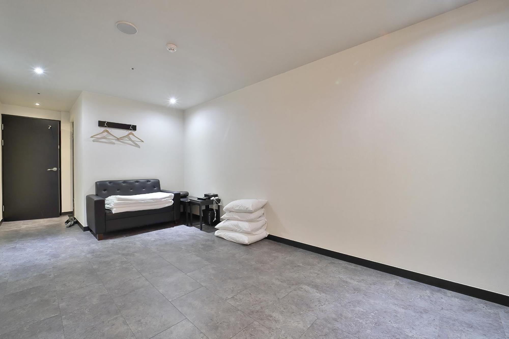 Busan Platinum Hotel Nampo Bagian luar foto